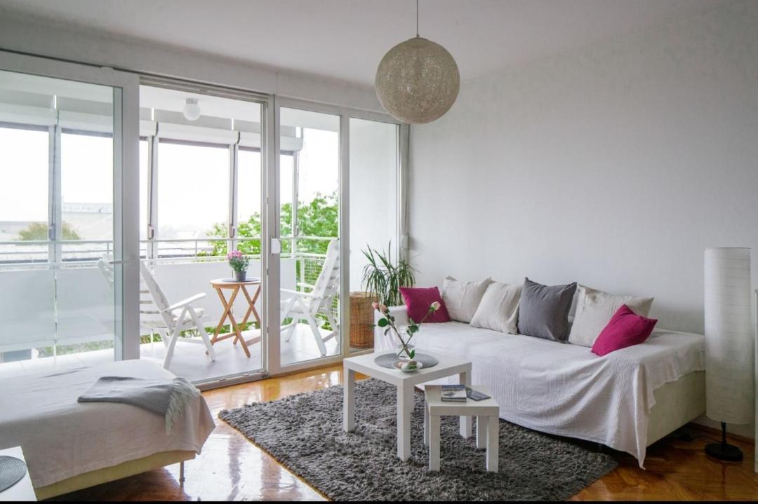 Relax Central Apartment Zagreb Exterior photo